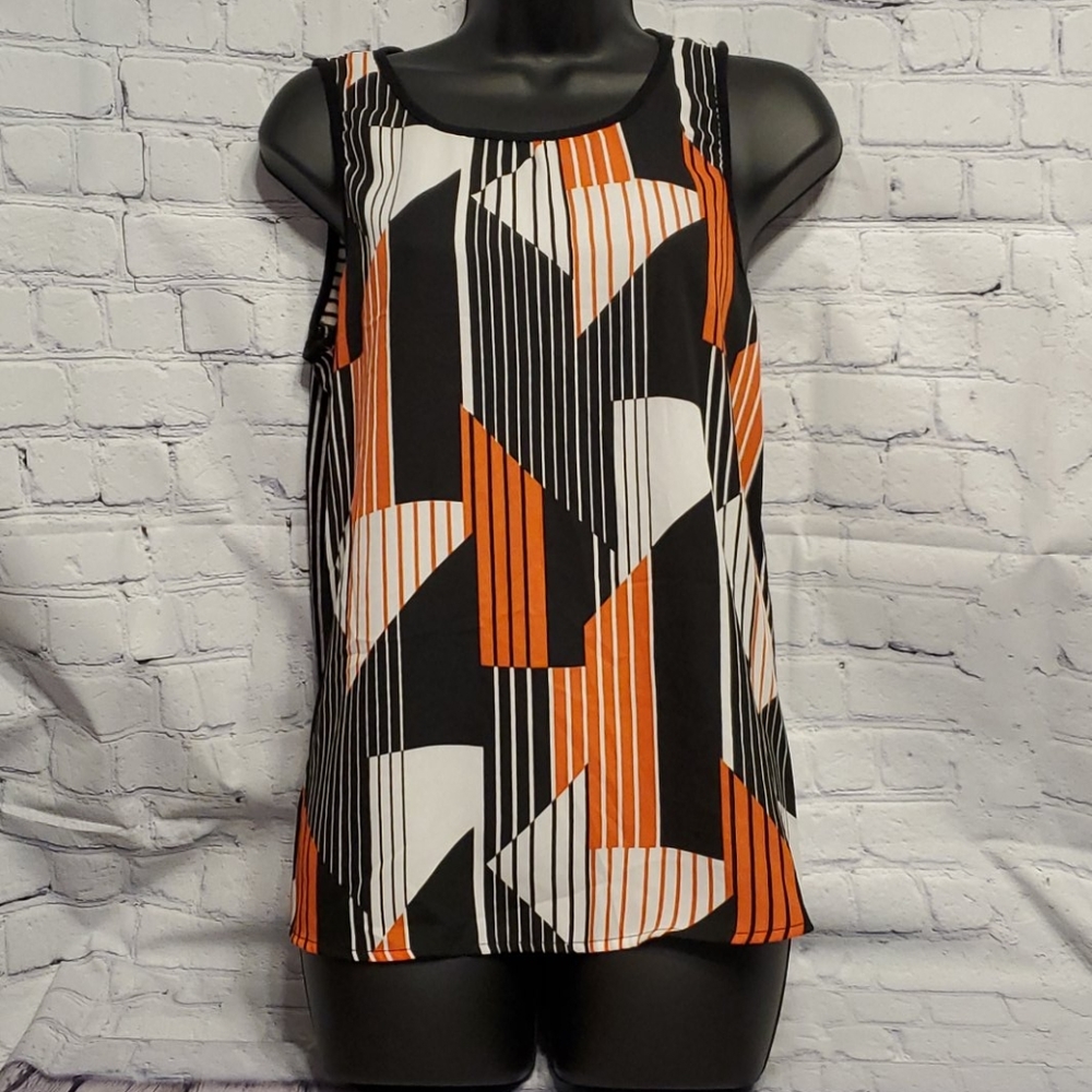 ⚘️2 For $10 Item⚘️ B.L.E.U Multiprint Sleeveless Top Women's Small